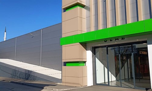 Islamska zajednica otvorila šoping centar u Sanskom Mostu